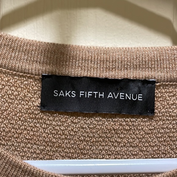 Saks Fifth Avenue tan sweater (sz XL) - Picture 2 of 10